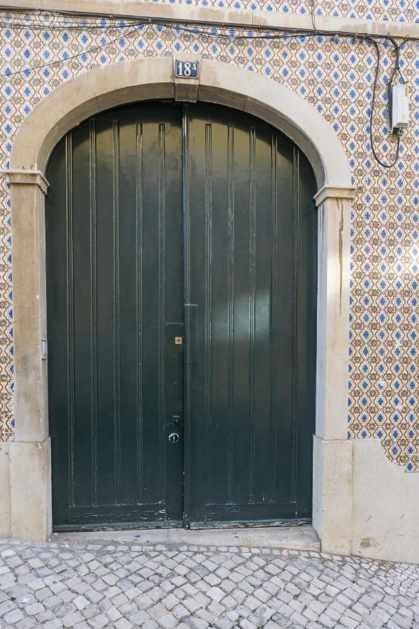 Ferienwohnung Large & Relaxing Loft In Alfama Lisboa Exterior foto